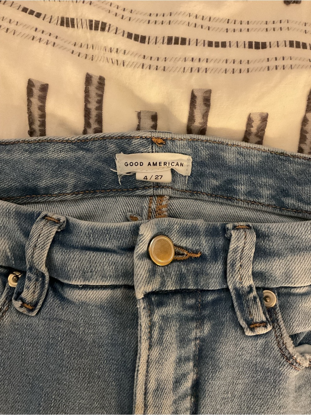 Good American Light Wash High-Rise Jeans — Classic Blue Denim